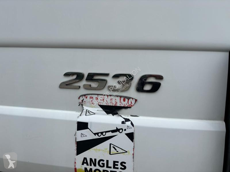 Kamion Mercedes HAYON 