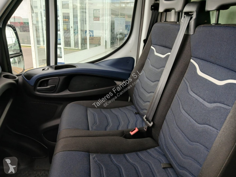 Furgoneta Iveco  35C16  20m3 Automática