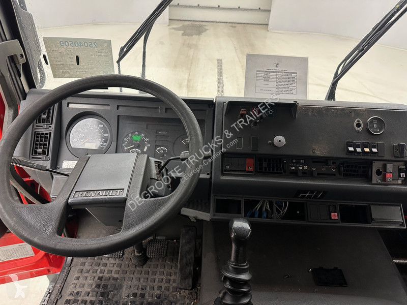 Camion Renault 210