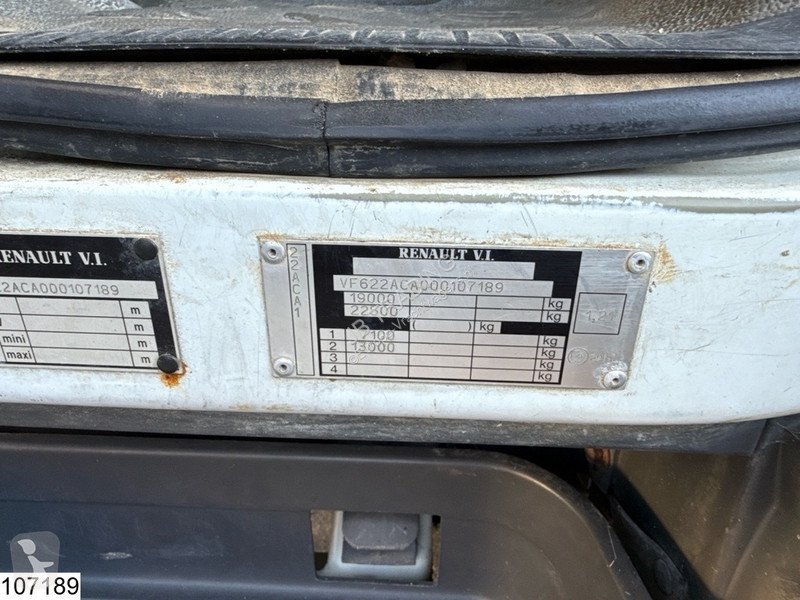 Kamion Renault 270 13390 Liter, 4 Comp,...