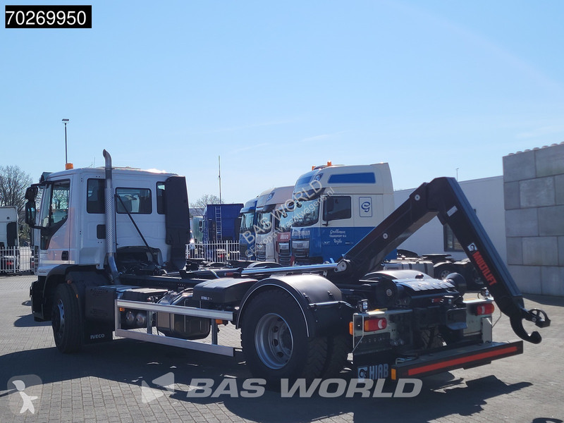 Kamion Iveco 180E320 4X2 NEW! 14tons Hiab...
