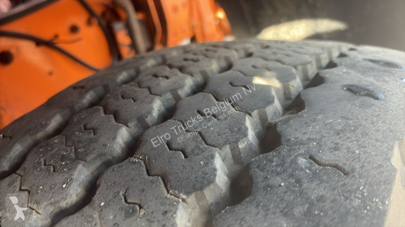 Camion MAN (MANUAL PUMP / MANUAL GEARBOX)