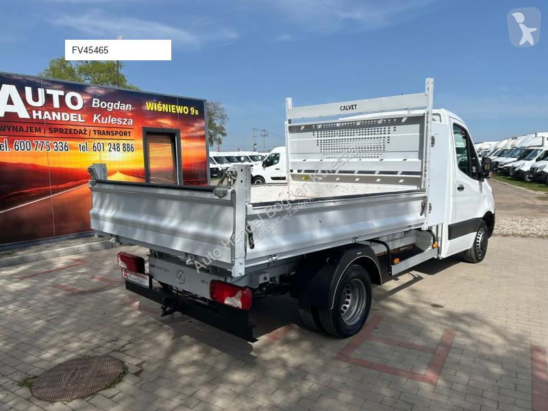 Autoutilitară Mercedes 514
