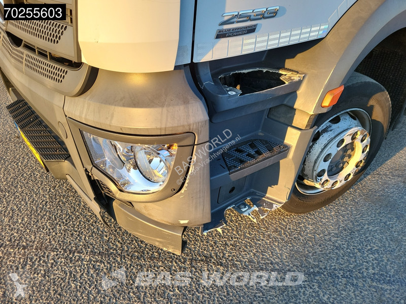 Kamion Mercedes 2533 6X2 26.5t NL-Truck 2000kg...