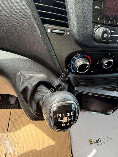 Veicolo commerciale Iveco daily