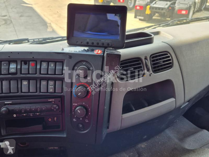 شاحنة Renault  D320.26