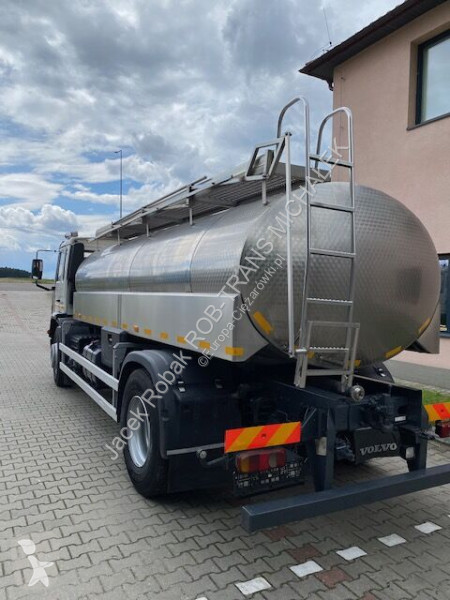Camión Volvo Ultrakus 3002