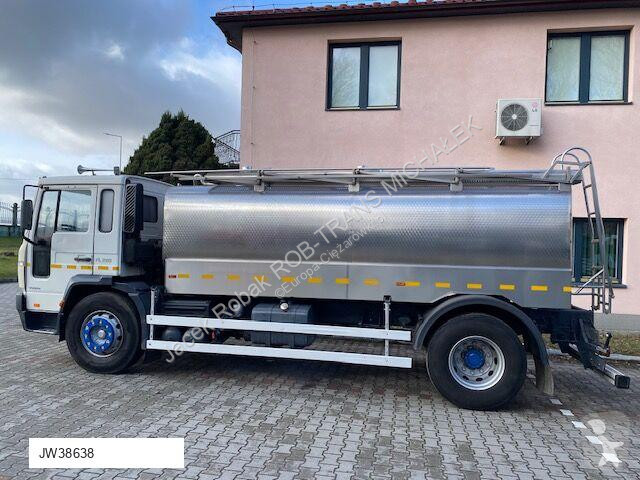 Camion Volvo FL