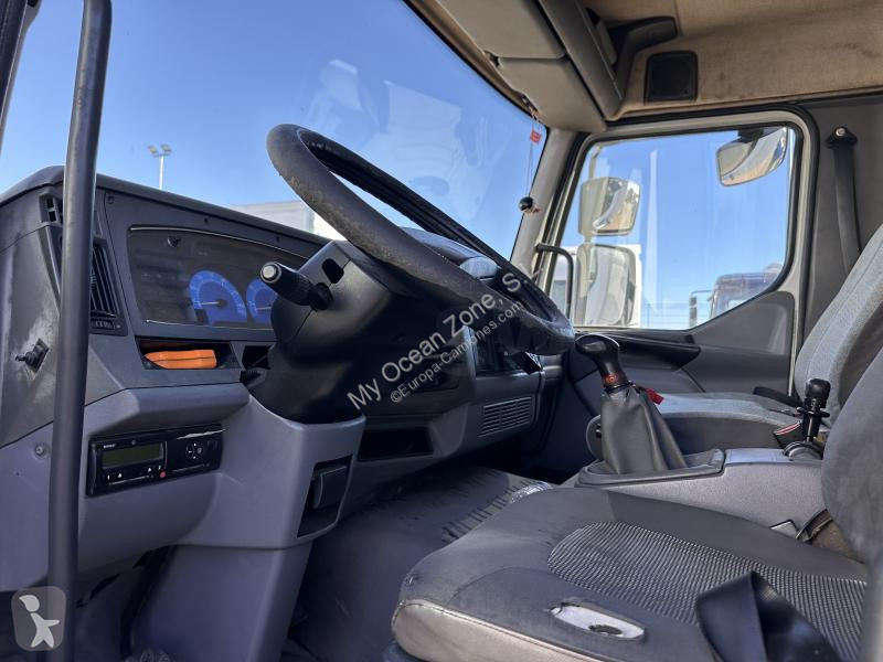 Camion Renault 270.16