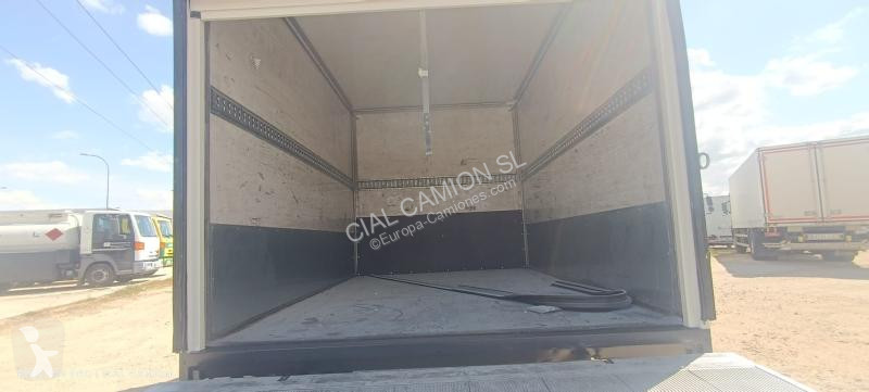 Camion Nissan 35.11