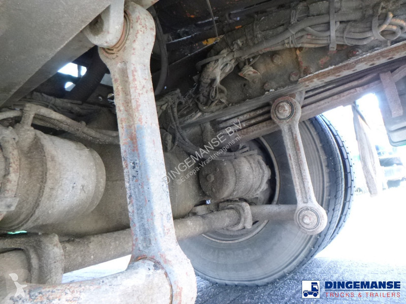 Camion Mercedes 1823 4x2 Putzmeister concrete...