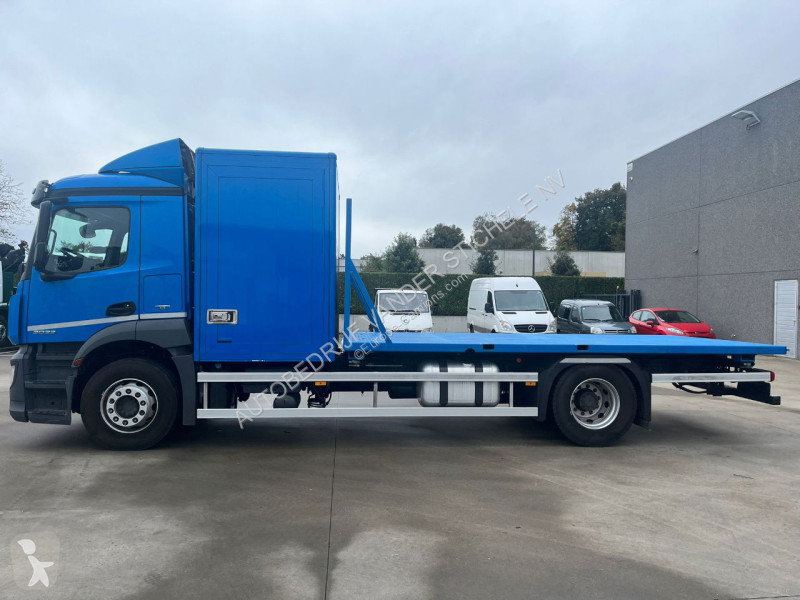 Vrachtwagen Mercedes