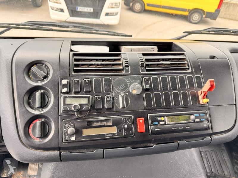 Kamion Mercedes 2528