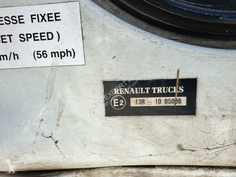 Camion Renault 220 DXI