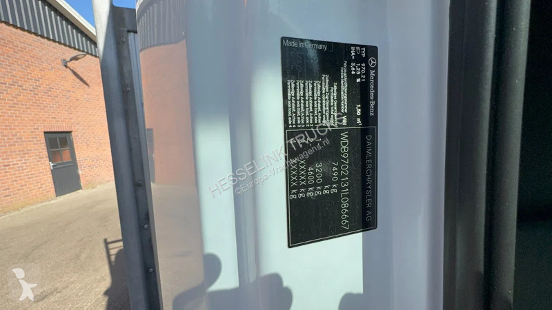 Kamion Mercedes 818 Machinery transporter +...