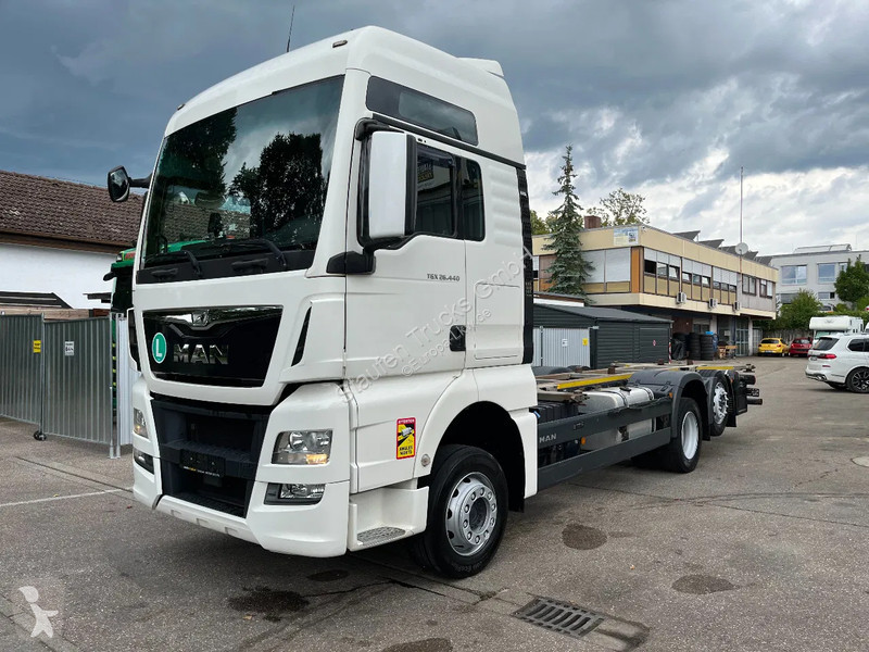 Camion MAN 440 FLL B 6x2 Volum WANTEC...