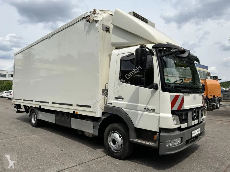 Kamion Mercedes 1222 L Kühl-LKW Klima