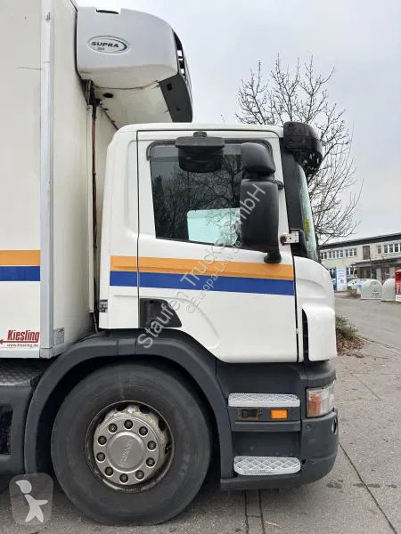 Kamion Scania 230 Fleisch Rohrbahnen