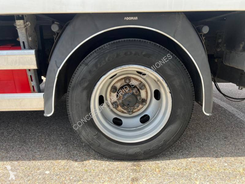 Camion Mitsubishi Fuso