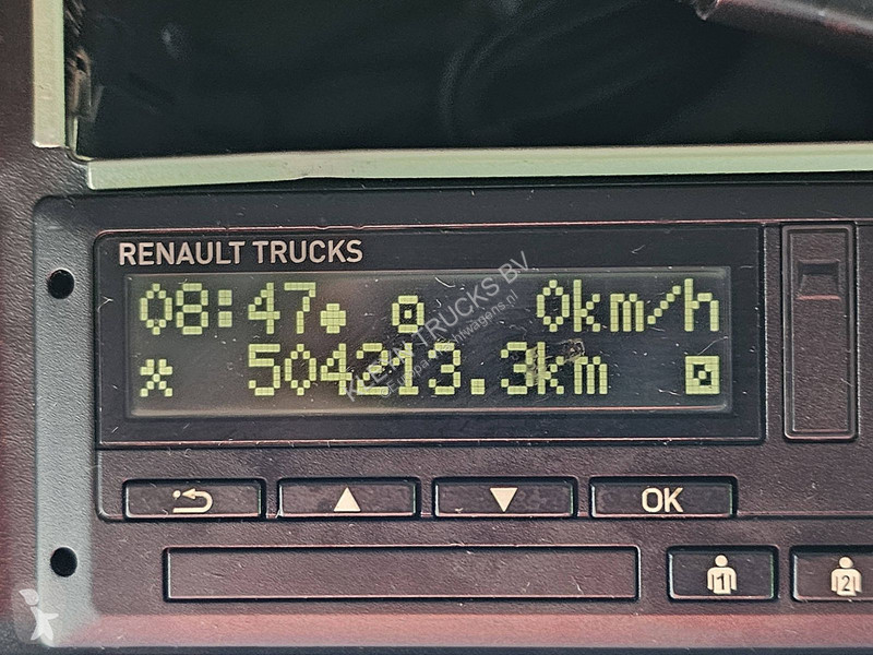 Kamion Renault D 240 11.9T AIRCO TAILLIFT