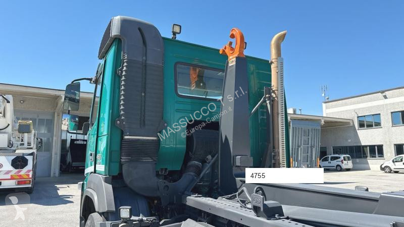 Camion Volvo FM460 6x4