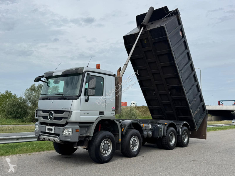 Vrachtwagen Mercedes ACTROS 4151 V8 8x8 tipper