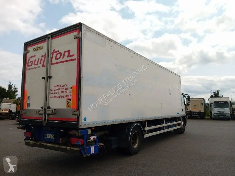 Camion MAN 18.340 chereau - Carrier