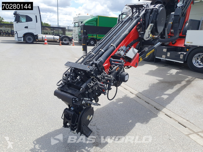 Camion MAN 35.520 8X4 Palfinger PK135.002 TEC 7...