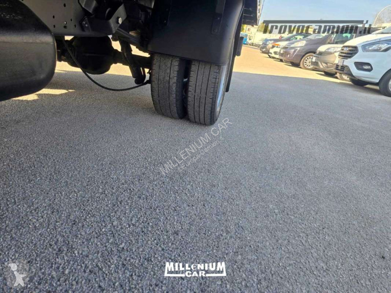 Veicolo commerciale Iveco 35-18 FURGONE 4,50 2020