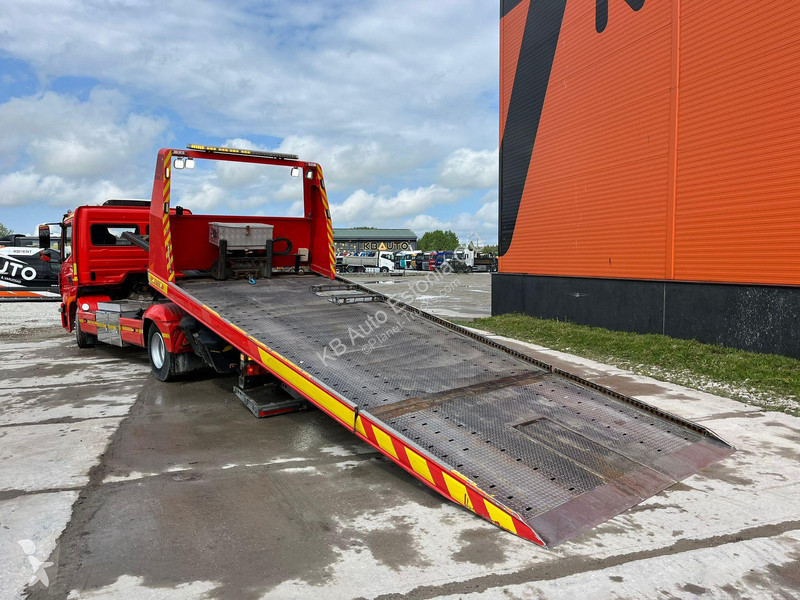 Camião Mercedes ATEGO 1224 4x2 JIGE SIMPLEX 5T...
