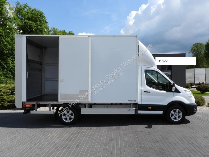 Kamion Ford TRANSIT  KONTENER WINDA 8 PALET...