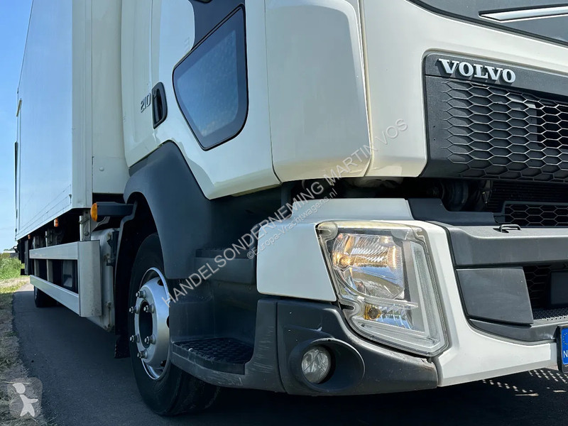 Camion Volvo 210.12 EURO6