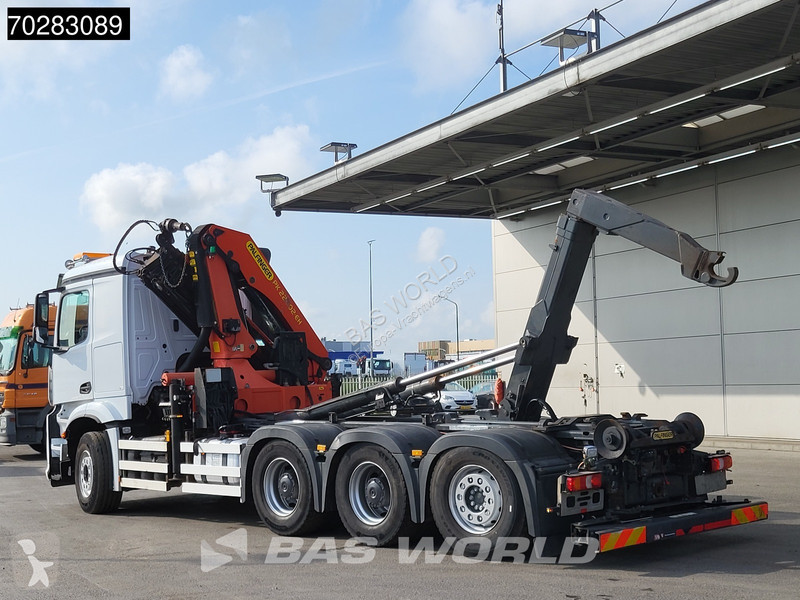 Camion Mercedes Arocs 3245 8X4 Palfinger...