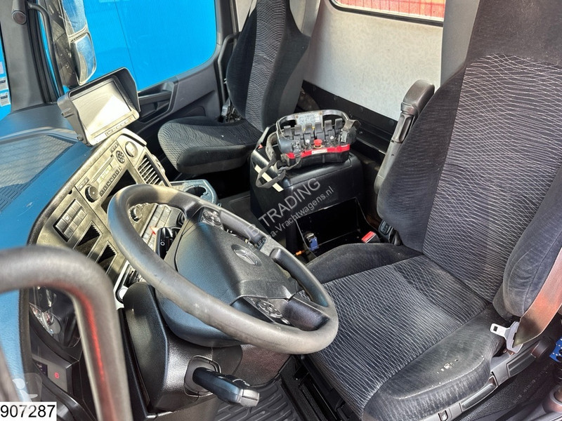 Kamion Mercedes 3240 8X4, EURO 6, Steel...