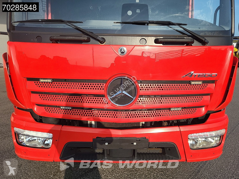 Camion Mercedes 1224 4X2 Monza Abschleppwagen...