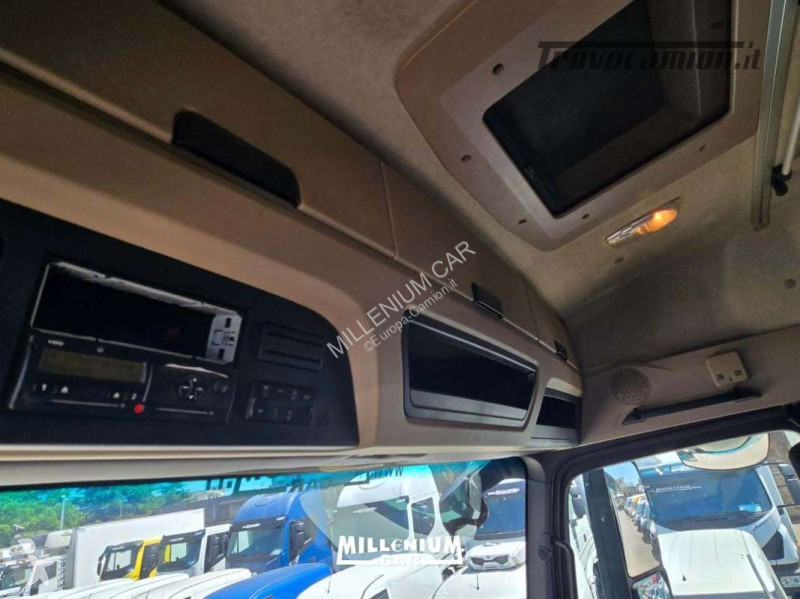 Camion Mercedes 25-42  M9,60  A/BASSA SPONDA...