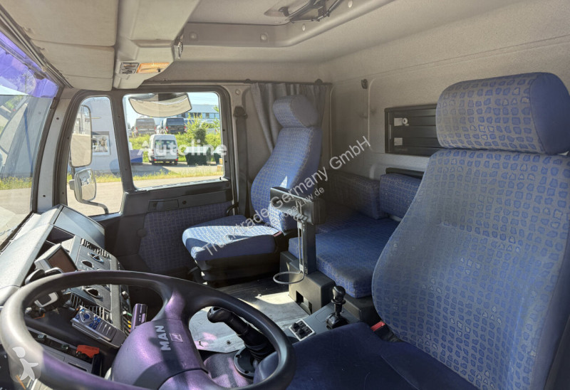 Camion MAN LE 14.280 Fahrgestell / Swiss-Vehicle