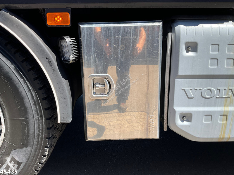 Kamion Volvo 8x4 Euro 6 Palfinger 92 Tonmeter...