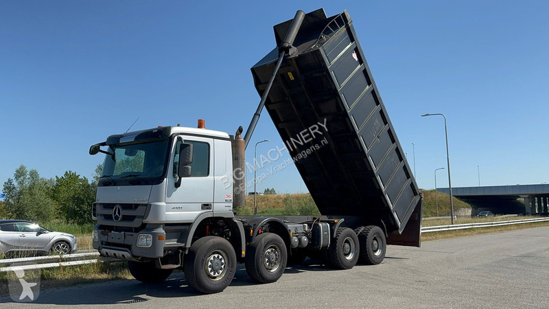 Vrachtwagen Mercedes ACTROS 4851 V8 8x8 tipper