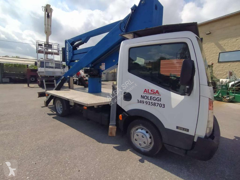 Kamion Socage DA320