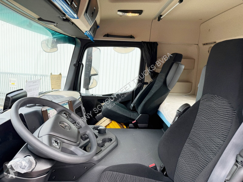 Camion Mercedes Arocs 4151 AK 8x8/4 Arocs 4151...