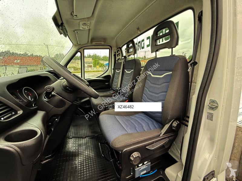 Véhicule utilitaire Iveco 35S18 Autolaweta...