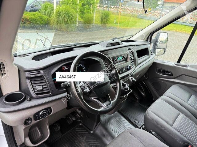 Véhicule utilitaire Ford Plandeka Firana 8 EP...