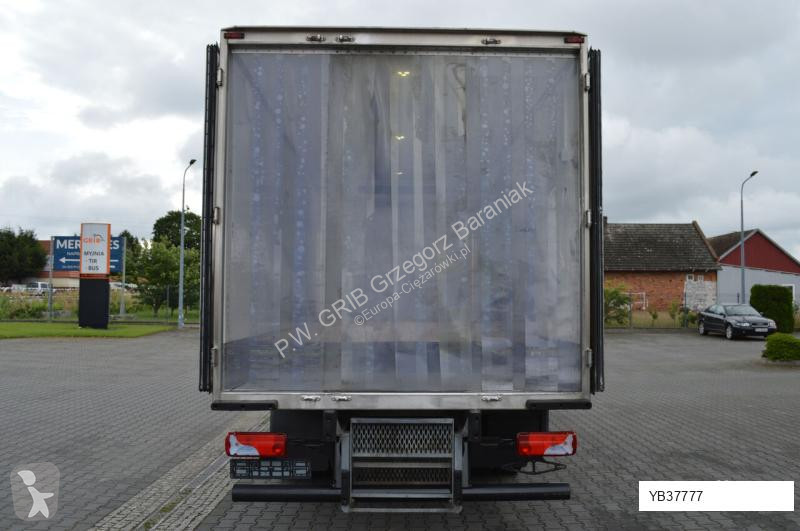 Camião MAN TGL 10.180 REFRIGERATOR TK V500 MAX