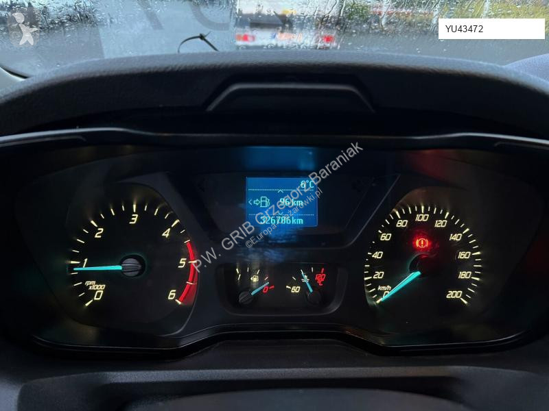 Furgoneta Ford Doka Brygadówka 7-miejsc Plandeka