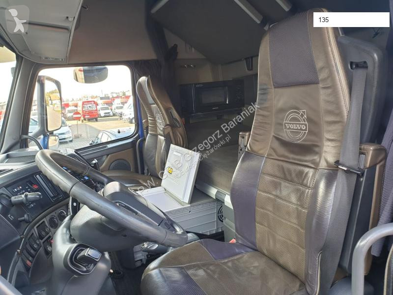 Camion Volvo 16 51S