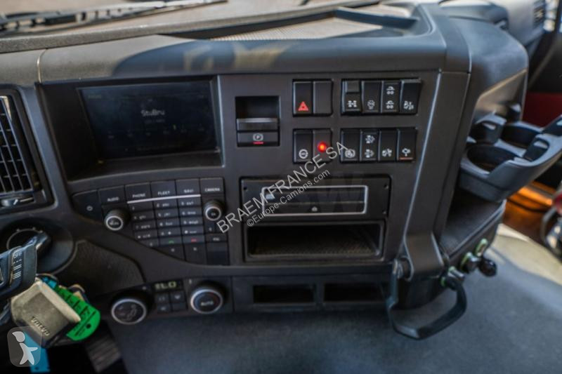 Camion Volvo 460