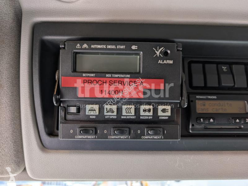 Kamion Renault ejes 6x2*4 D320.26