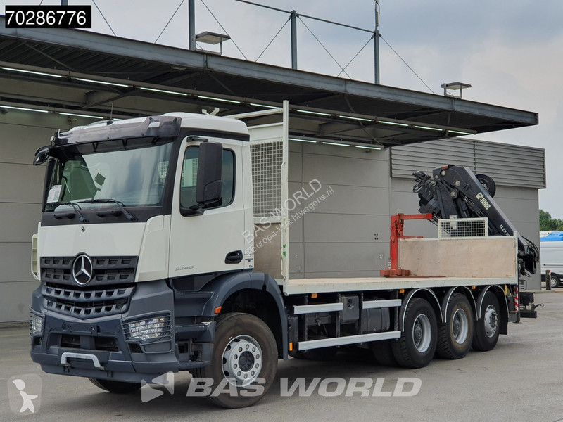 Camion Mercedes 3240 8X4 HIAB 211E-6 HIPRO...