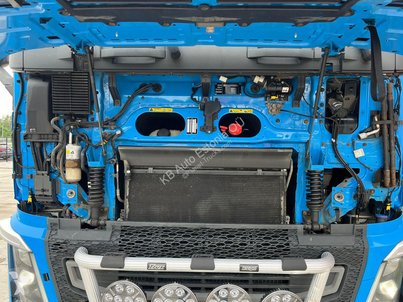Kamion Volvo 6x4 FOR SALE AS CHASSIS / HYDRAULICS